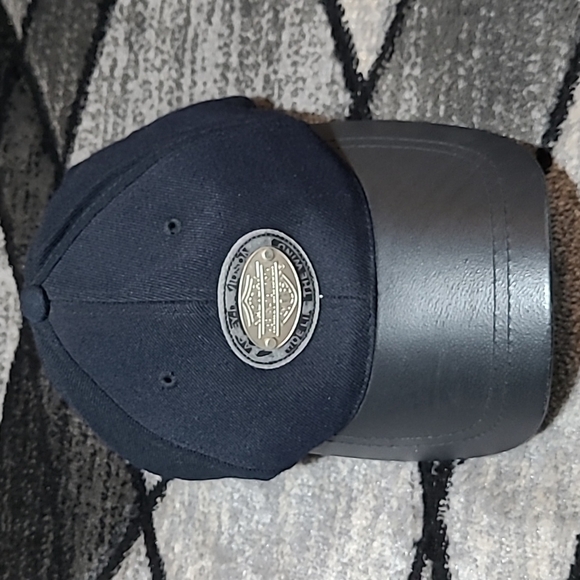 HARLEY DAVIDSON EMBROIDERED METAL BAR & SHIELD LEATHER LOGO HAT - Picture 13 of 13